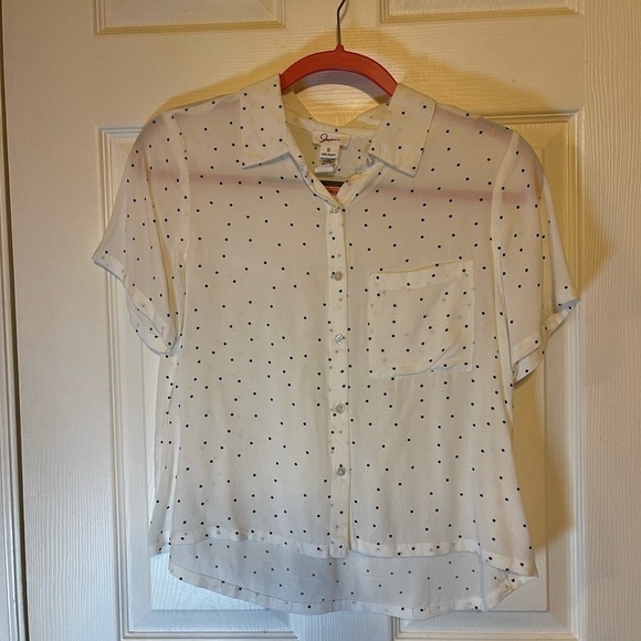 Woman’s Button Down Polka Dot Blouse - Picture 4 of 5
